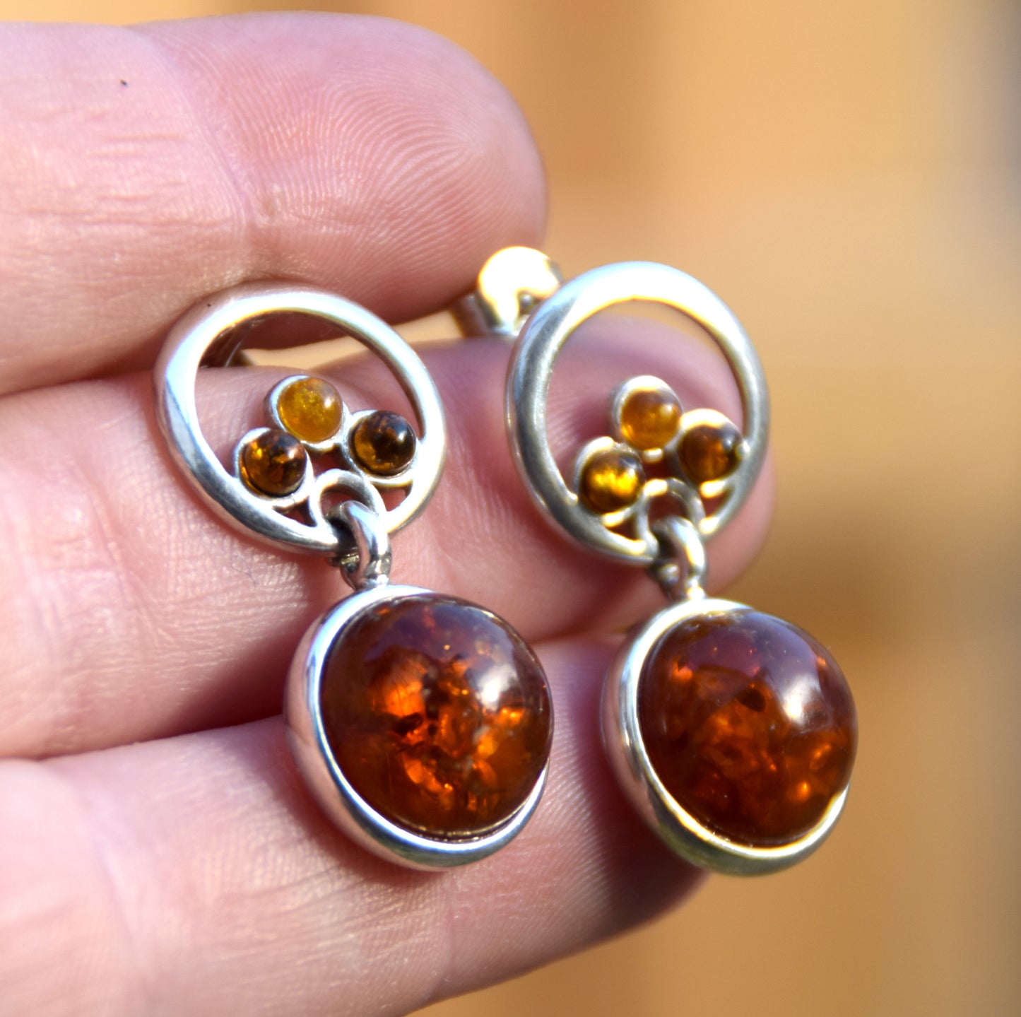 Dangle earrings with natural amber of various shades and 925 silver, MJ Baltica, BK249