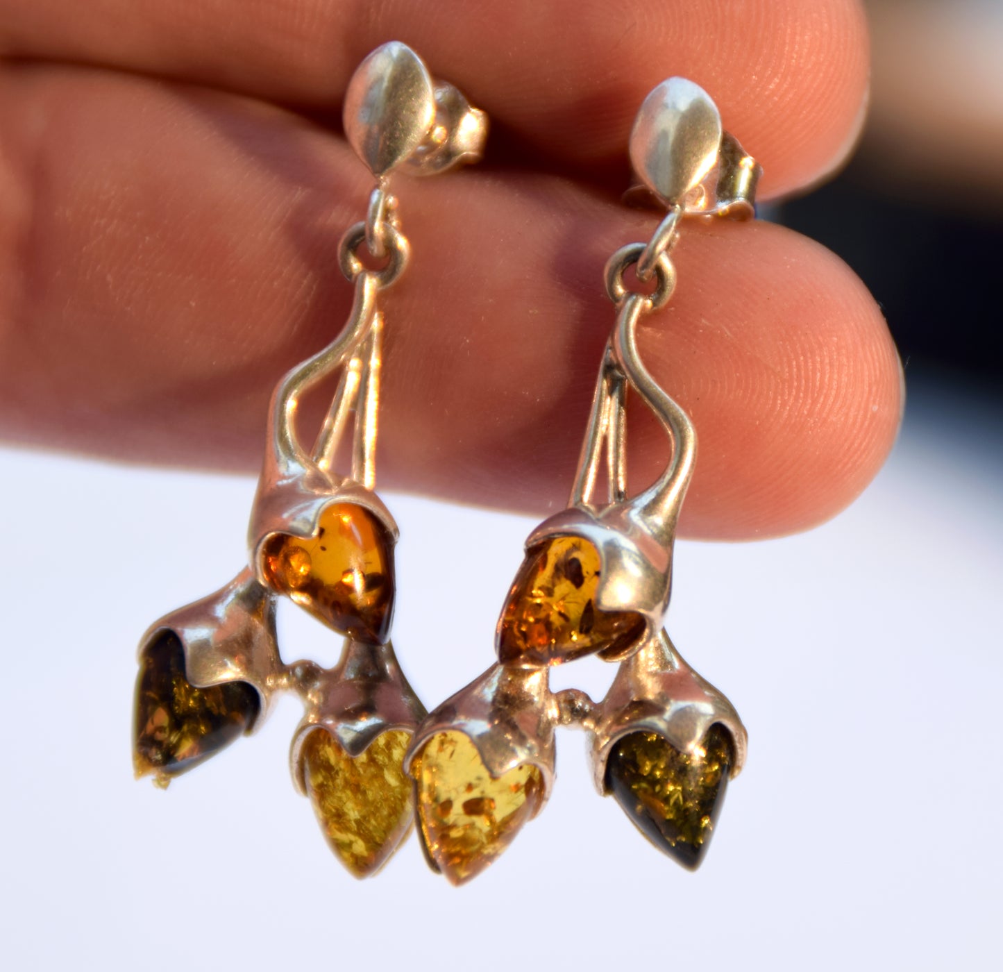 Floral drop earrings with natural Amber in various shades and 925 Sterling Silver, MJ Baltica, BK251