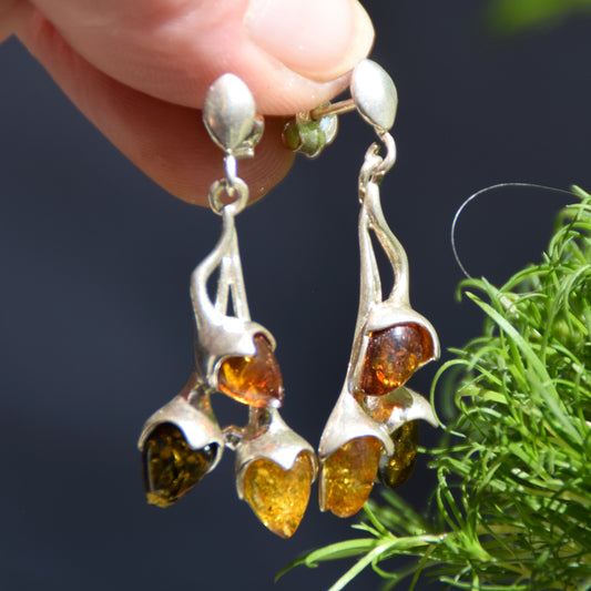 Floral drop earrings with natural Amber in various shades and 925 Sterling Silver, MJ Baltica, BK251