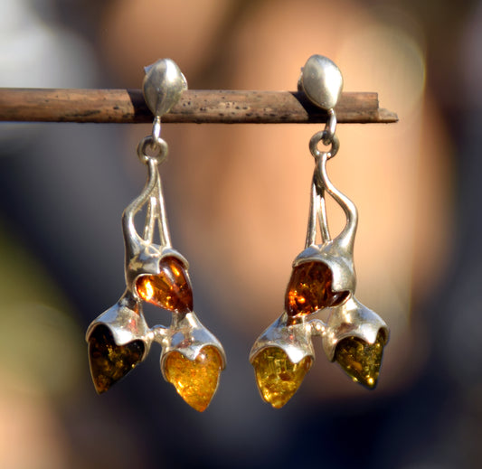 Floral drop earrings with natural Amber in various shades and 925 Sterling Silver, MJ Baltica, BK251