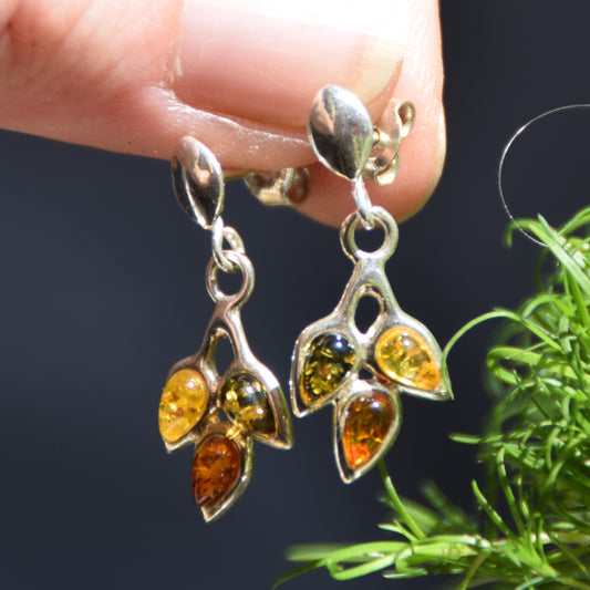 Delicate floral earrings with natural amber of various shades and 925 silver, MJ Baltica, BK253