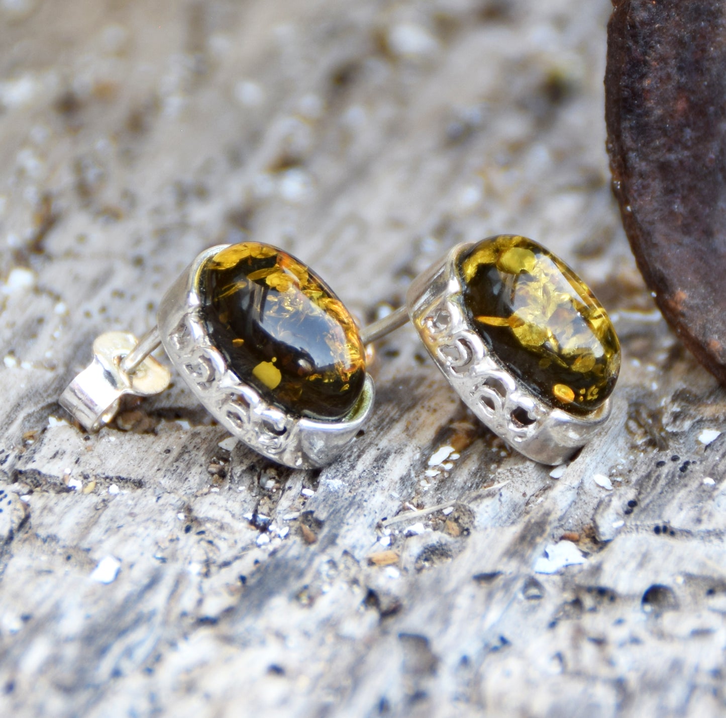 Oval earrings made with natural green Amber and 925 Silver, MJ Baltica, BK259