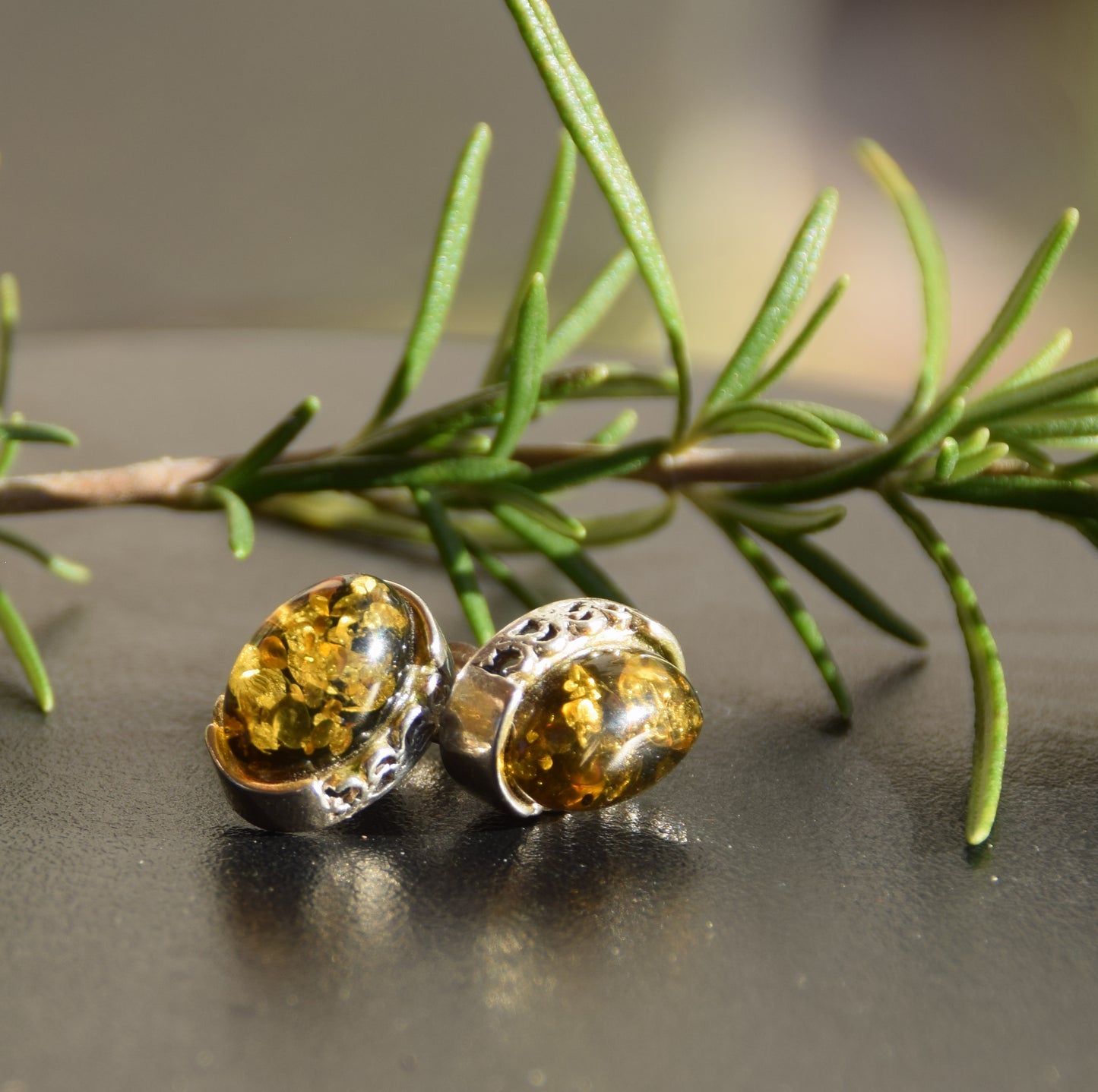Oval earrings made with natural green Amber and 925 Silver, MJ Baltica, BK259
