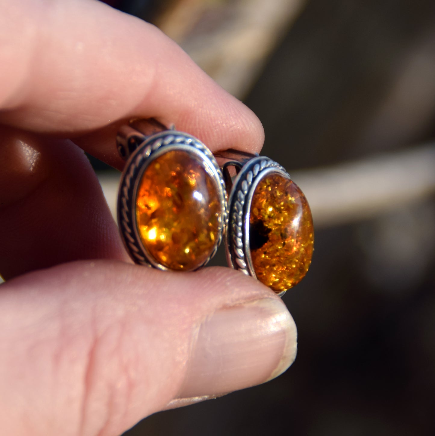 Orecchini a clip in stile vintage con Ambra cognac naturale e Argento 925, MJ Baltica, BKK032