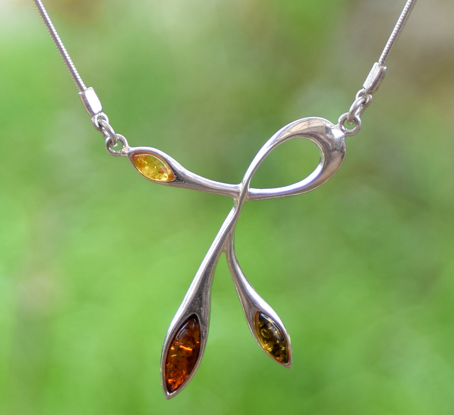 MJ Baltica necklace Natural Amber handcrafted 925 Silver BKo003