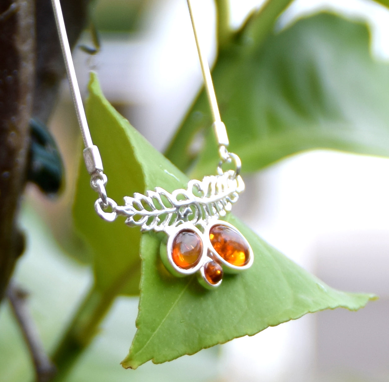 MJ Baltica, necklace, choker, 925 Silver, natural Baltic Amber, leaves, BKo013