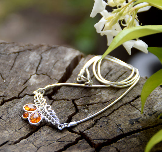 Delicate floral choker necklace crafted with 925 Sterling Silver and natural cognac amber, MJ Baltica, BKo013