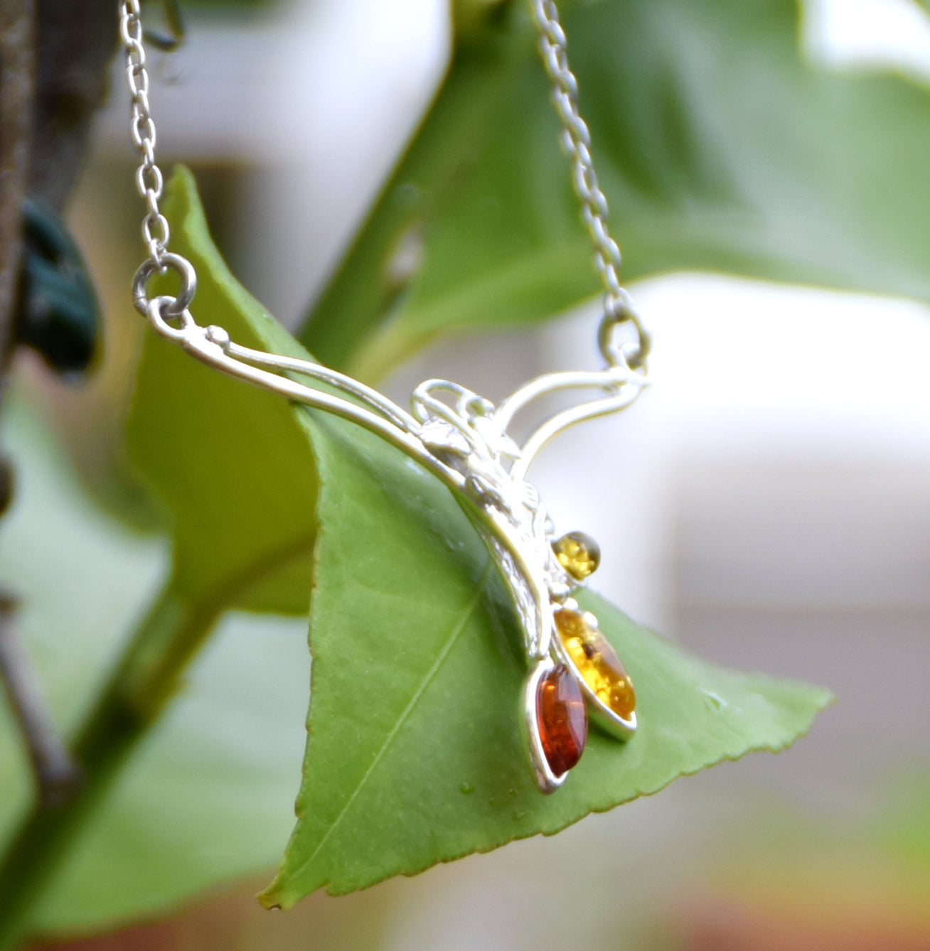 MJ Baltica, necklace, choker, floral, natural Baltic amber, 925 silver, BKo021