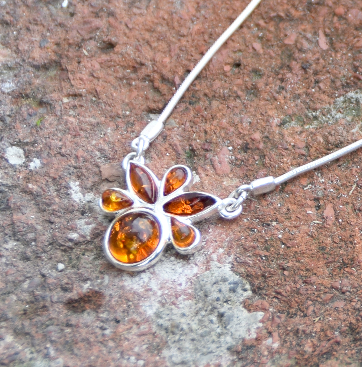 MJ Baltica, necklace, choker, natural Baltic amber, 925 silver, mosaic, BKo022