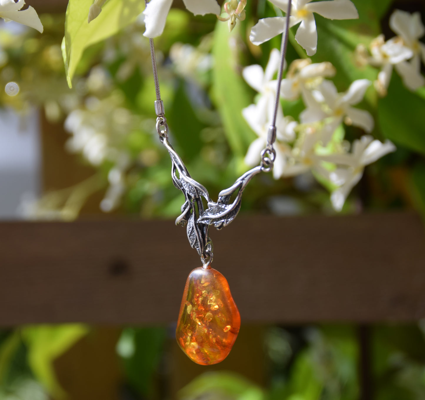 Elegant vintage-style choker necklace crafted with natural cognac-colored Amber and 925 Sterling Silver, MJ Baltica, BKo046