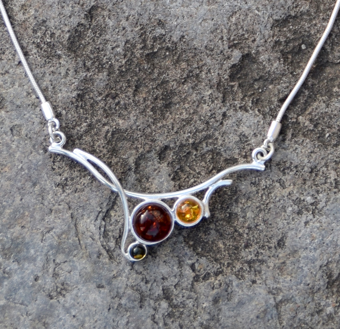 MJ Baltica, necklace, choker, natural Baltic amber, 925 silver, BKo055