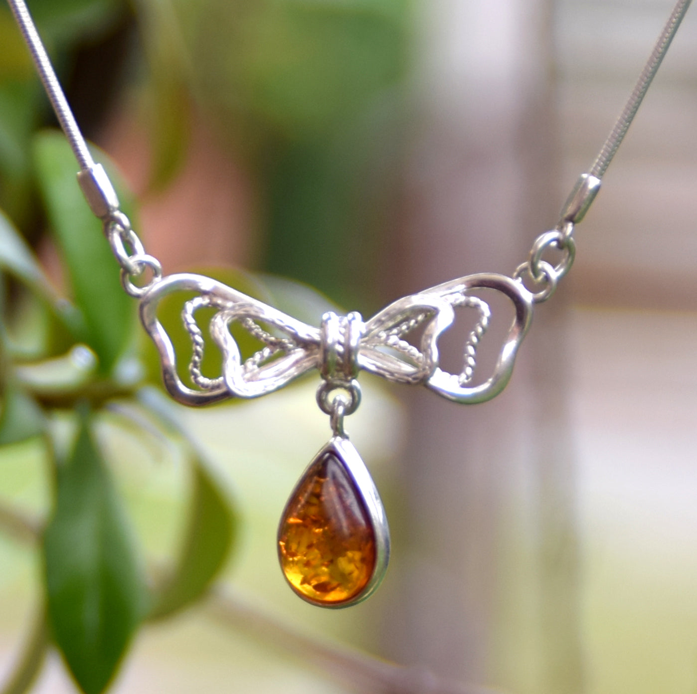 MJ Baltica, necklace, choker, natural Baltic amber, 925 silver, bow, romantic, BKo056