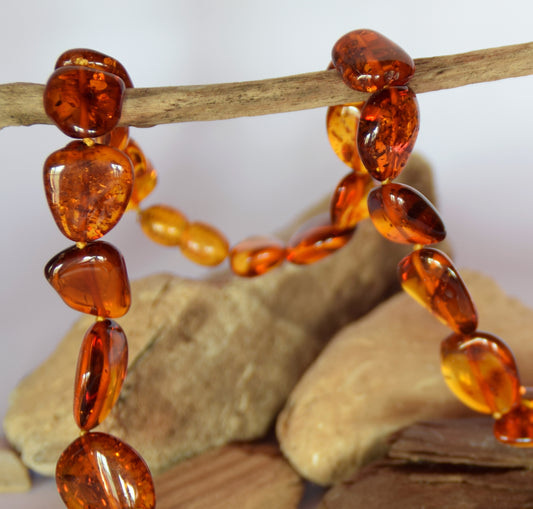 MJ Baltica, necklace, natural Baltic amber, elegant, oval, cognac, luminous, BKoBB043