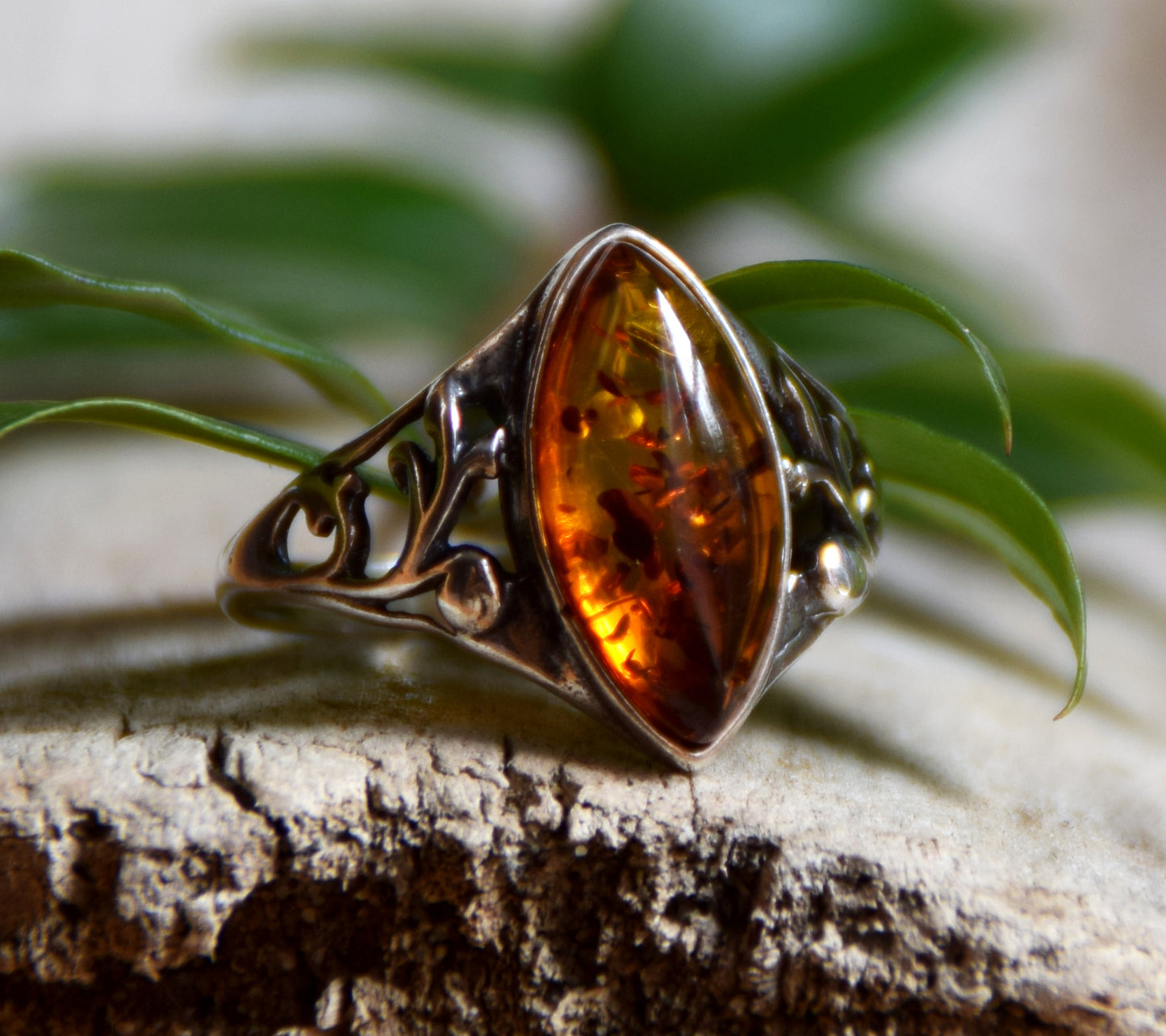 MJ Baltica, ring, natural Baltic Amber, 925 Silver, vintage, classic, handcrafted, BP001