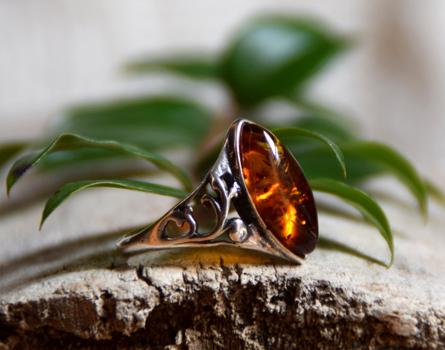 MJ Baltica, ring, natural Baltic Amber, 925 Silver, vintage, classic, handcrafted, BP001