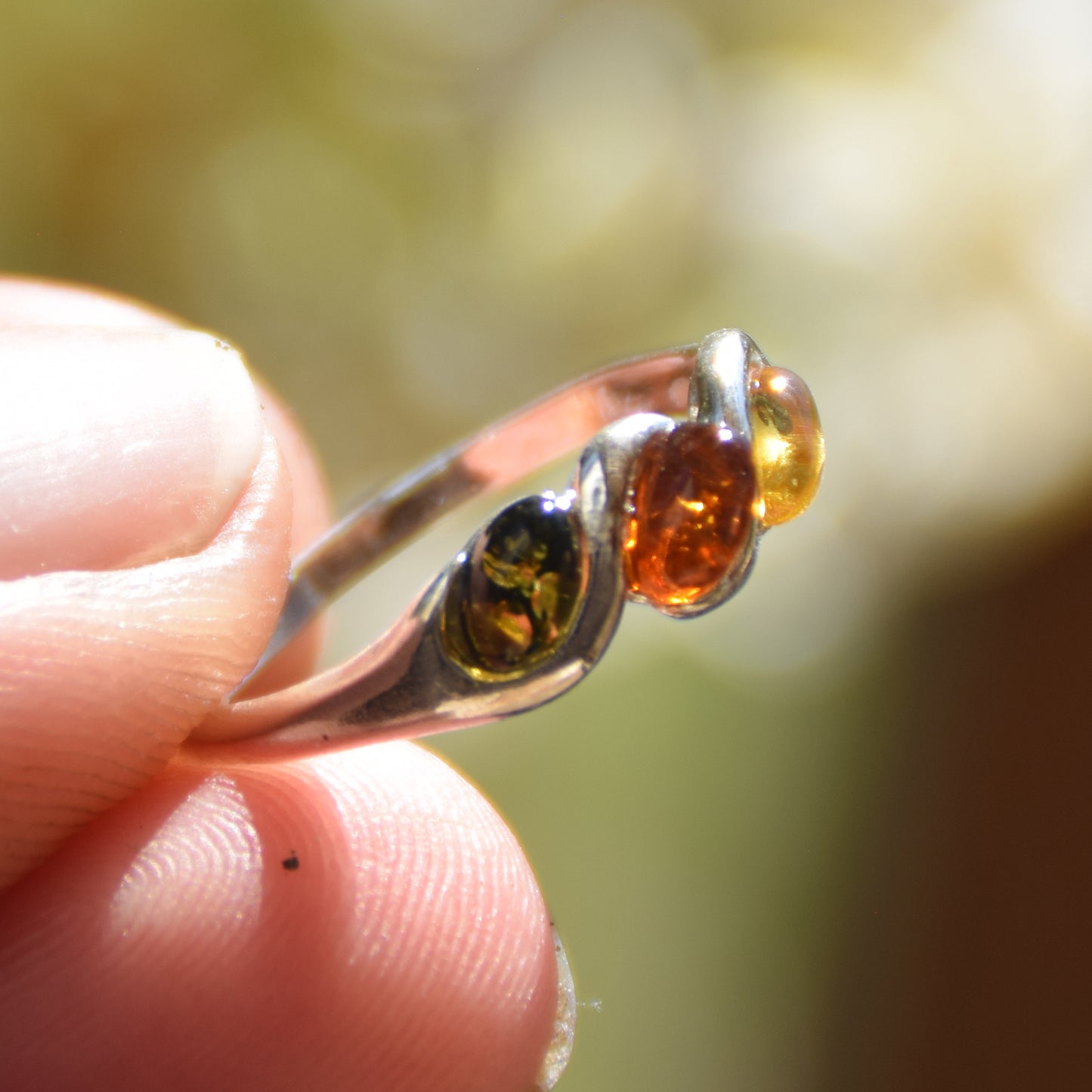 Delicate band ring with 925 Silver and natural Amber in various shades, MJ Baltica, BP006