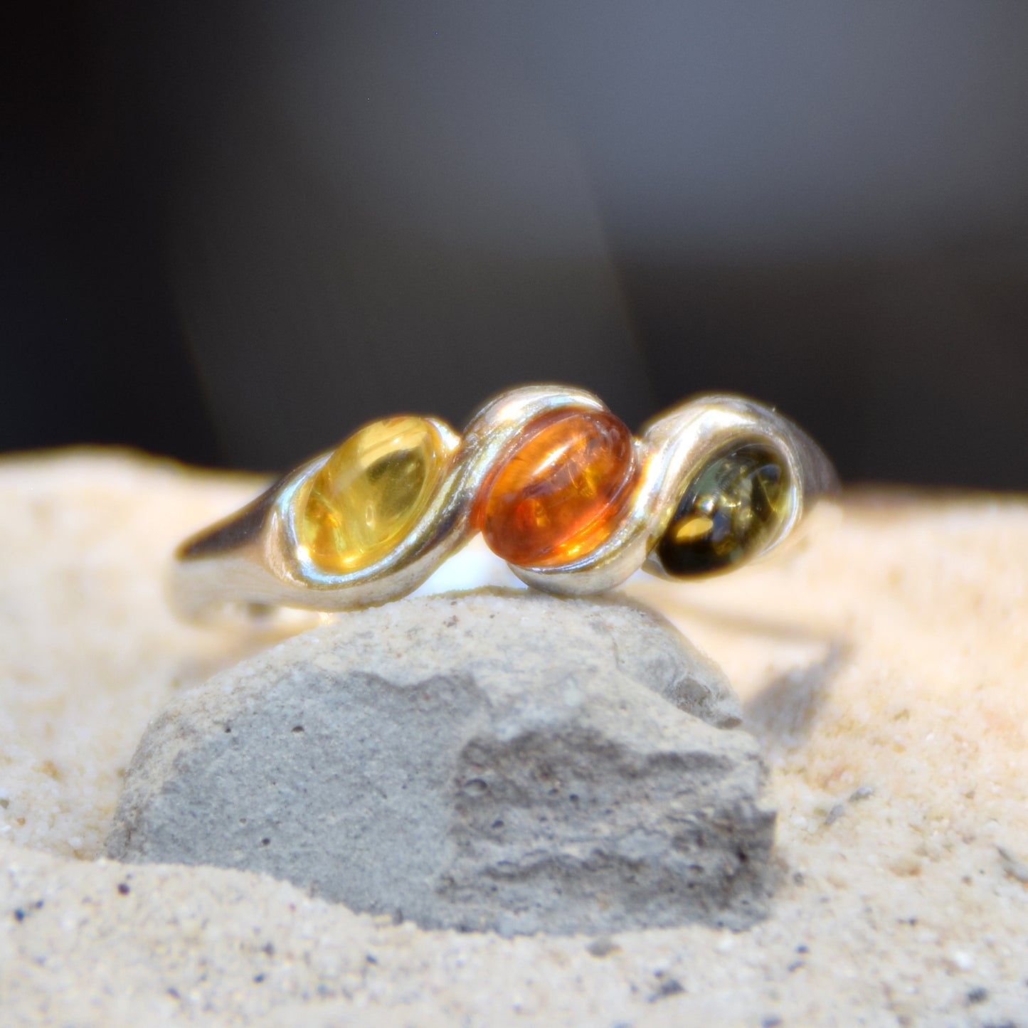 Delicate band ring with 925 Silver and natural Amber in various shades, MJ Baltica, BP006