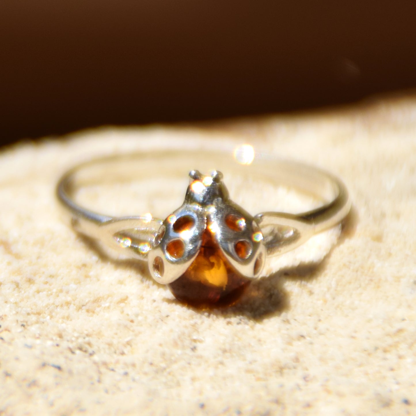 Delicate ring with a lucky ladybug in cognac-colored natural Amber and 925 Silver, MJ Baltica, BP016
