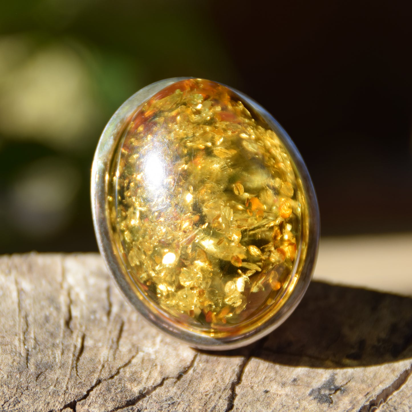 Luminous adjustable ring with large natural green Amber gemstone and 925 Silver, MJ Baltica, BP038