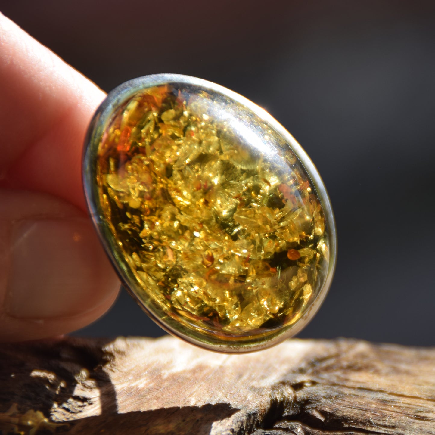 Luminous adjustable ring with large natural green Amber gemstone and 925 Silver, MJ Baltica, BP038