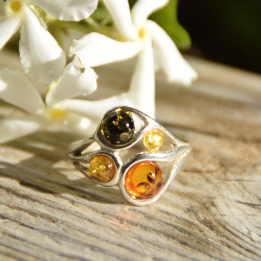 Bright ring with a mosaic composition in natural Amber of various shades and 925 Silver, MJ Baltica, BP047