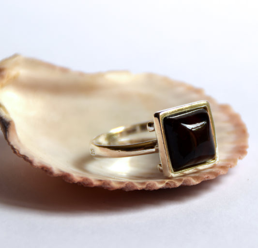 MJ Baltica, ring, natural Baltic amber, 925 silver, adjustable, square, dark, BP053