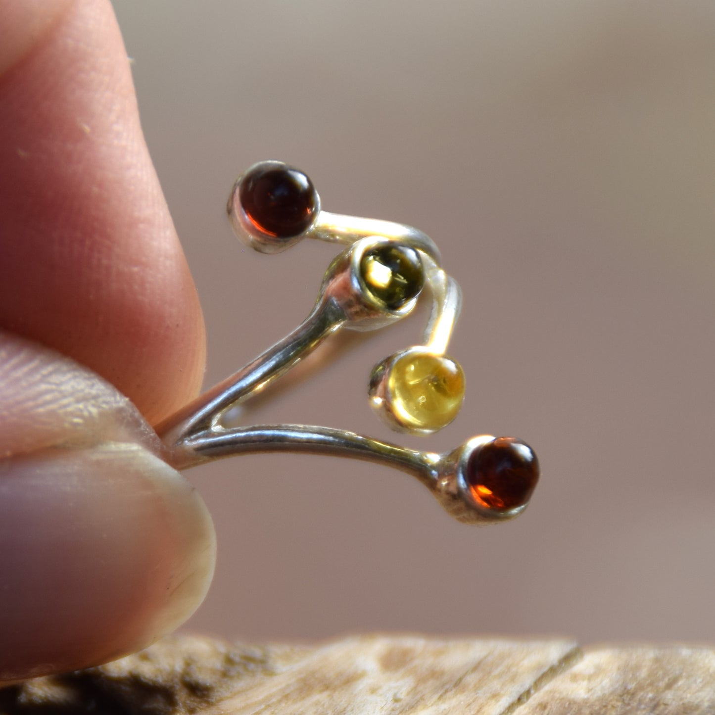 Bright adjustable ring made with natural Amber of various shades and 925 Silver, MJ Baltica, BP056