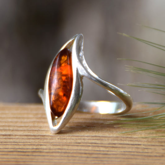 Tall Art Nouveau ring created with cognac-colored natural amber and 925 Silver, MJ Baltica, BP060