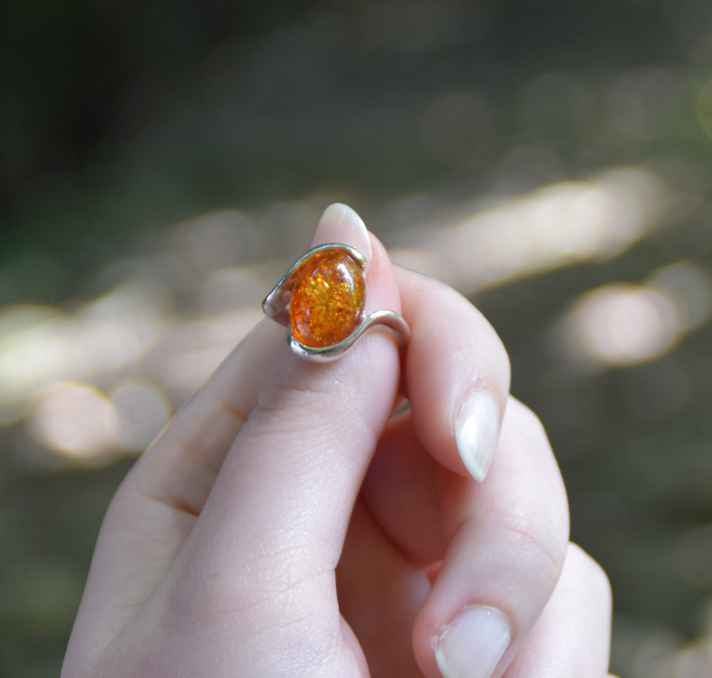 MJ Baltica, ring, natural Baltic amber, 925 silver, modern, bright, intense, BP065