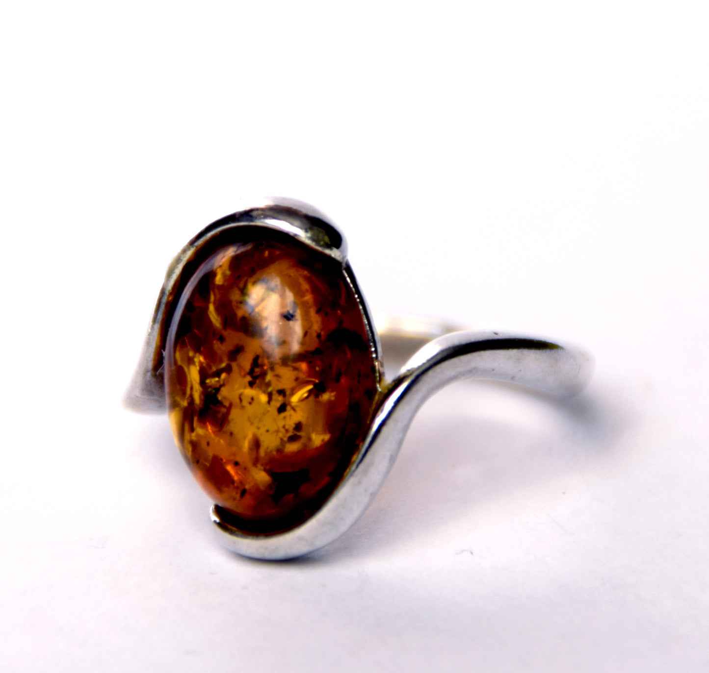 MJ Baltica, anello, Ambra naturale Baltica, Argento 925,moderno, luminoso, intenso, BP065