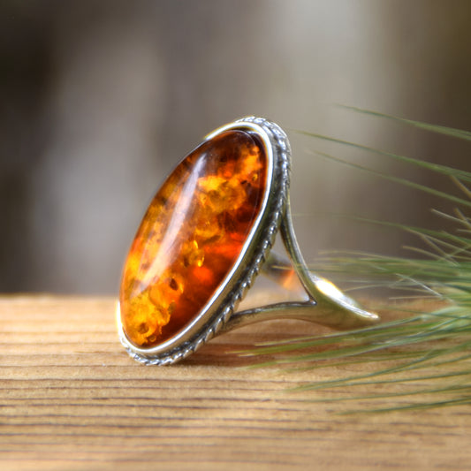 Tall vintage-style ring with natural cognac amber and 925 sterling silver, MJ Baltica, BP076
