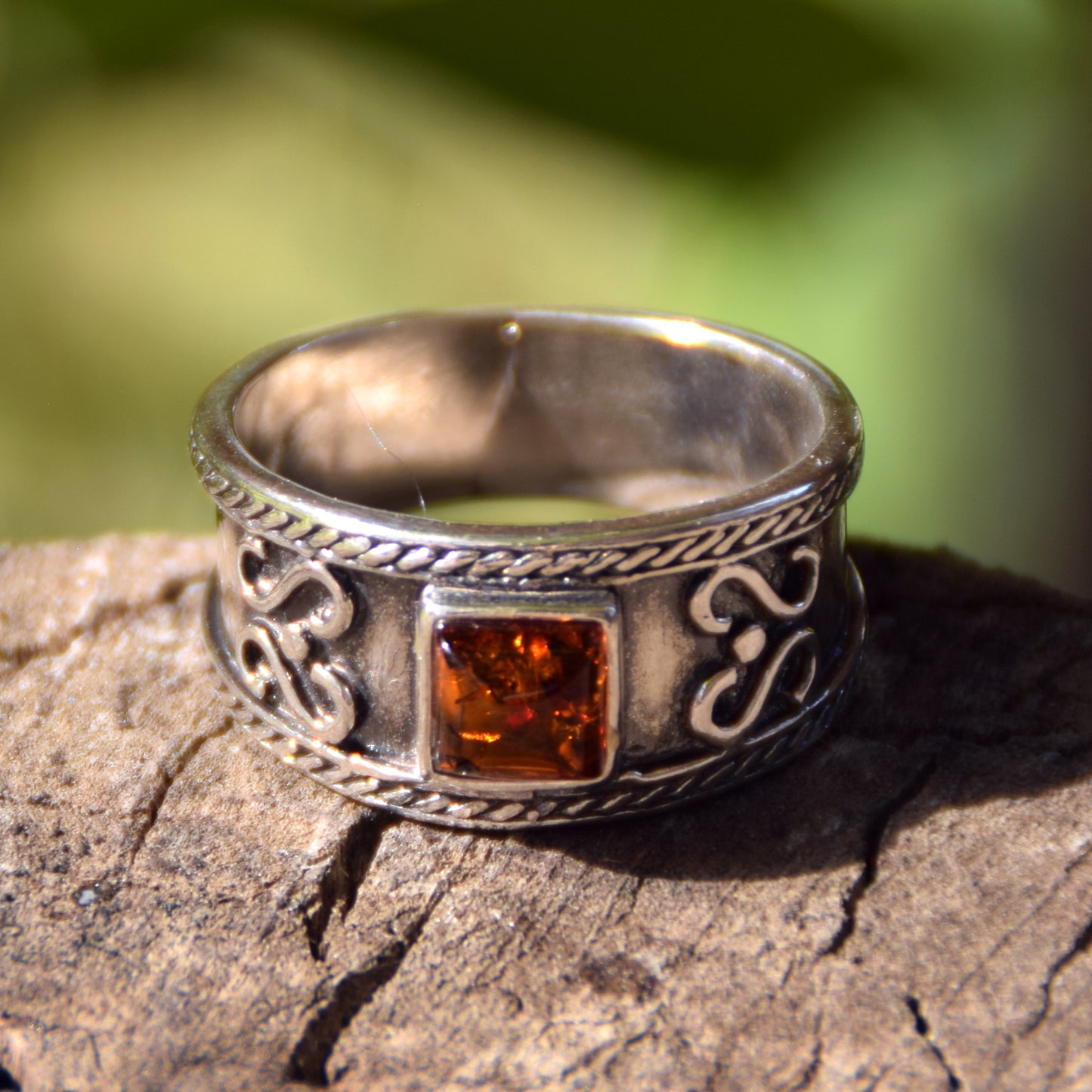 Bold design ring with natural cognac amber and 925 Silver, MJ Baltica, BP080