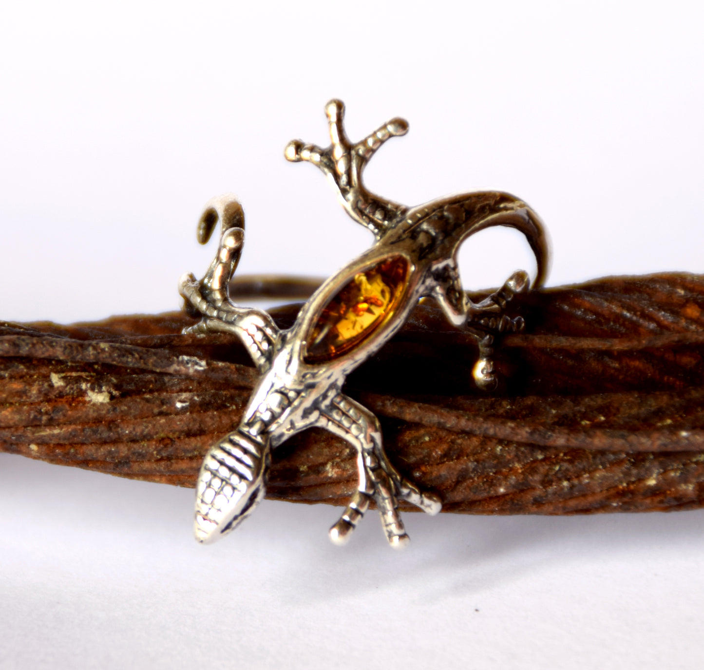 MJ Baltica, ring, natural Baltic amber, 925 silver, gecko, lizard, wraps, luminous, band, BP086