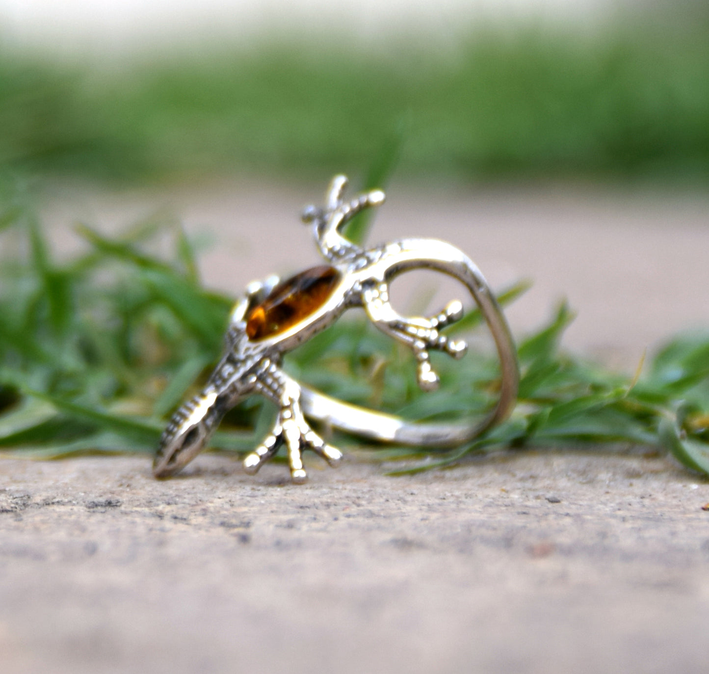 MJ Baltica, ring, natural Baltic amber, 925 silver, gecko, lizard, wraps, luminous, band, BP086