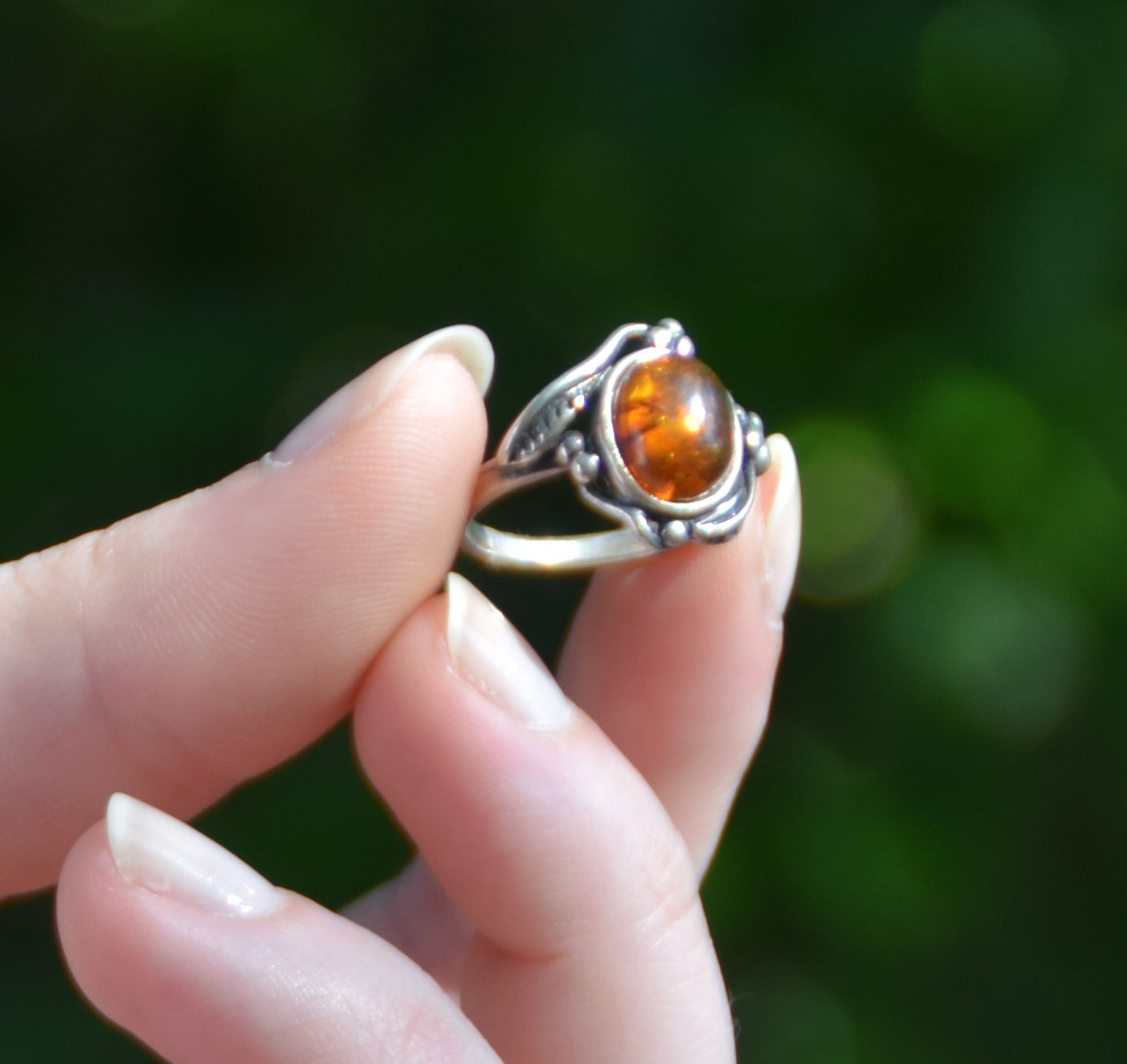 MJ Baltica, ring, natural Baltic Amber, 925 Silver, classic, vintage, wrap, luminous, band, BP087