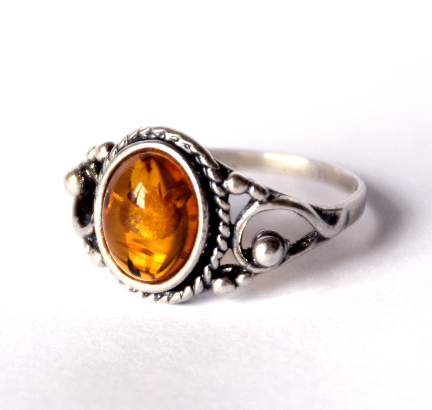 MJ Baltica, ring, natural Baltic Amber, 925 Silver, classic, vintage, wrap, luminous, band, BP088