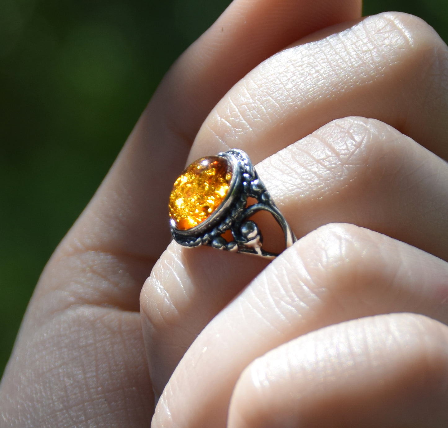 MJ Baltica, ring, natural Baltic Amber, 925 Silver, classic, vintage, wrap, luminous, band, BP088