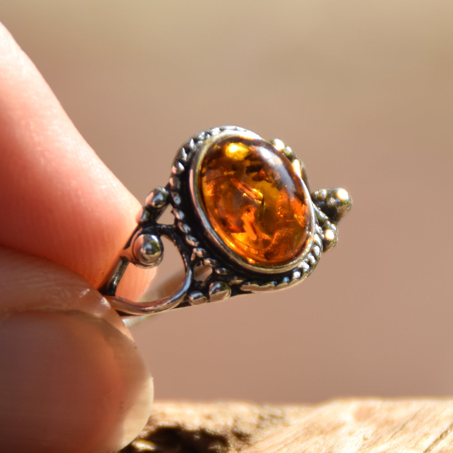 Victorian style band ring in natural cognac amber and 925 Sterling Silver, MJ Baltica, BP088
