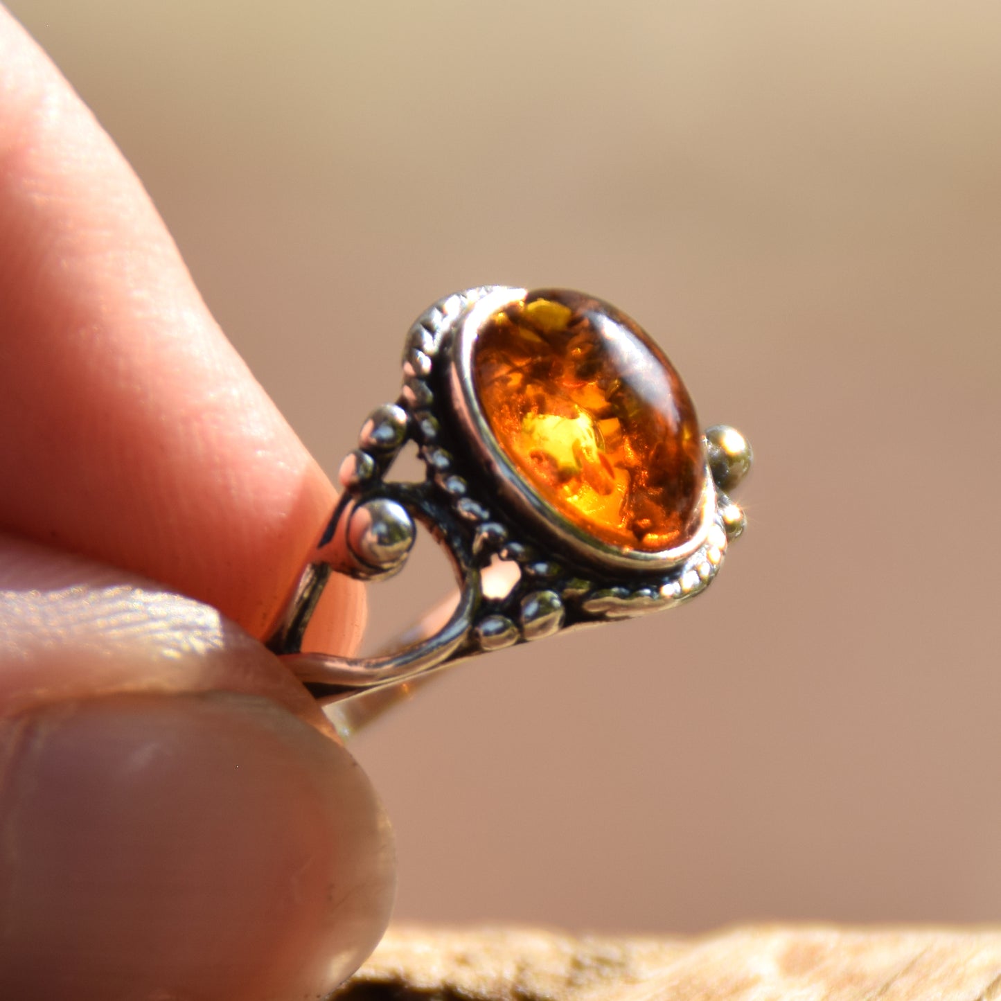 Victorian style band ring in natural cognac amber and 925 Sterling Silver, MJ Baltica, BP088