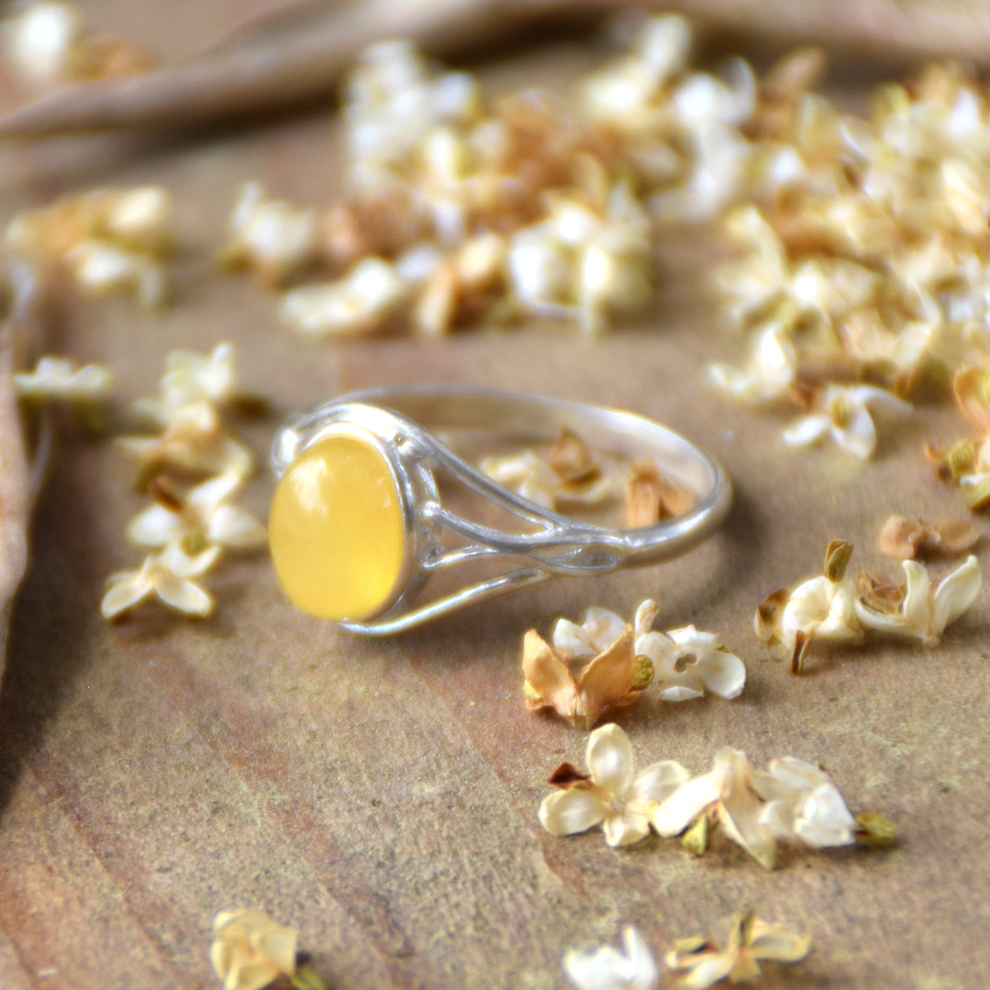 Delicate ring with natural Imperial Amber and 925 Silver, MJ Baltica, BP094