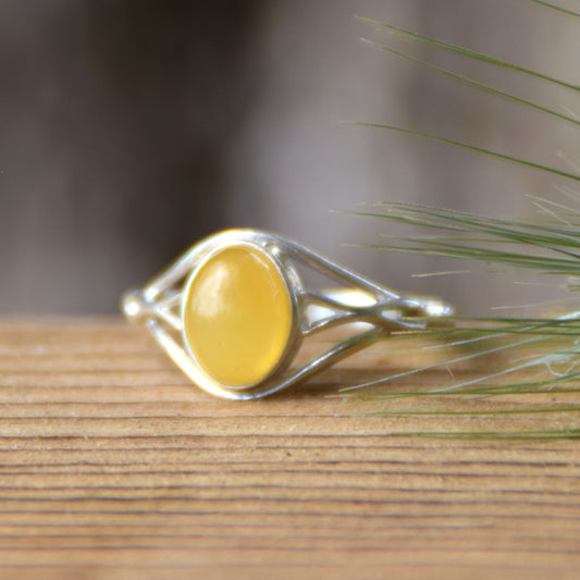 Delicate ring with natural Imperial Amber and 925 Silver, MJ Baltica, BP094