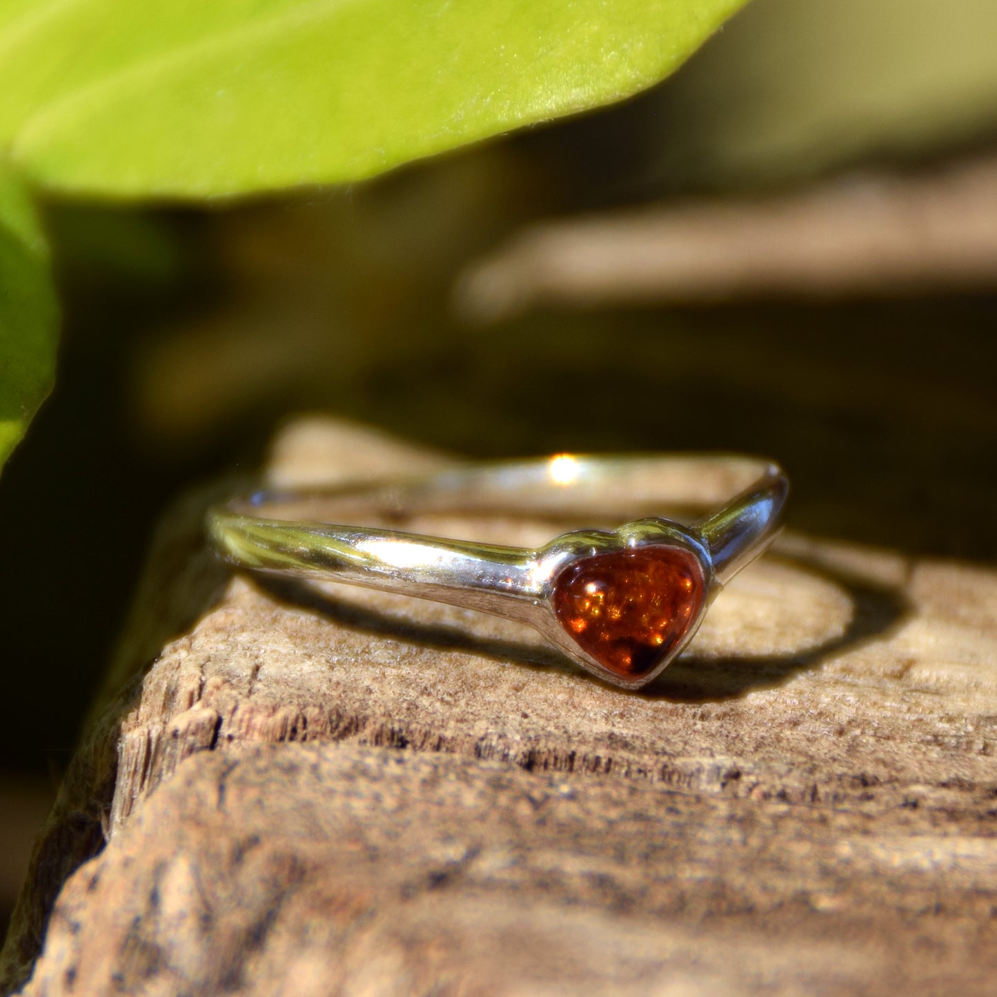 Romantic ring with a delicate cognac-colored natural Amber heart and 925 Sterling Silver, MJ Baltica, BP101