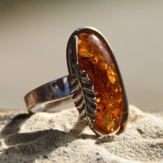 Large adjustable vintage-style ring with cognac-colored Natural Amber and 925 Silver, MJ Baltica, BP107