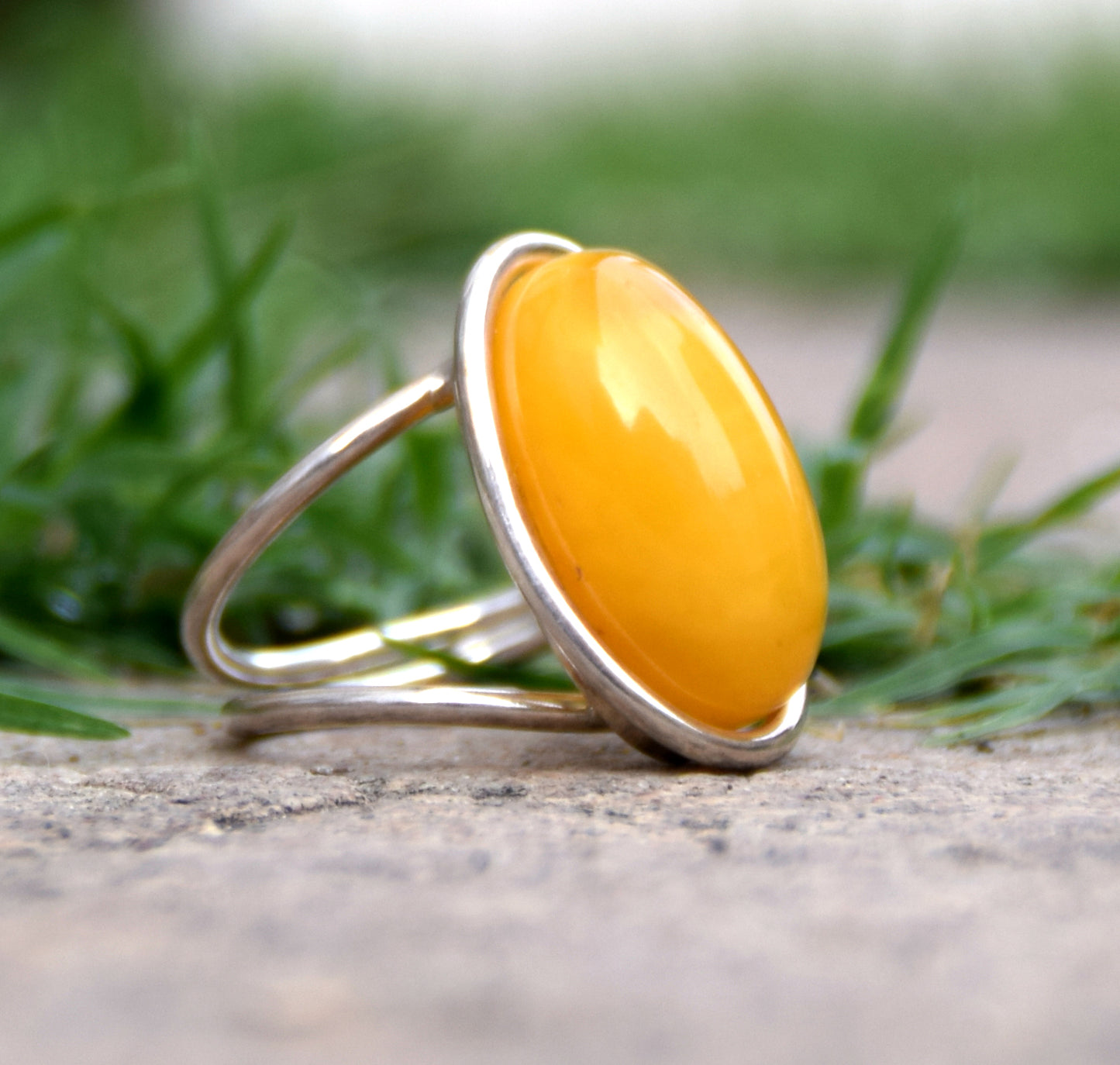 MJ Baltica, ring, Natural Baltic Amber, 925 Silver, large, luminous, imperial amber, adjustable and unique BP109