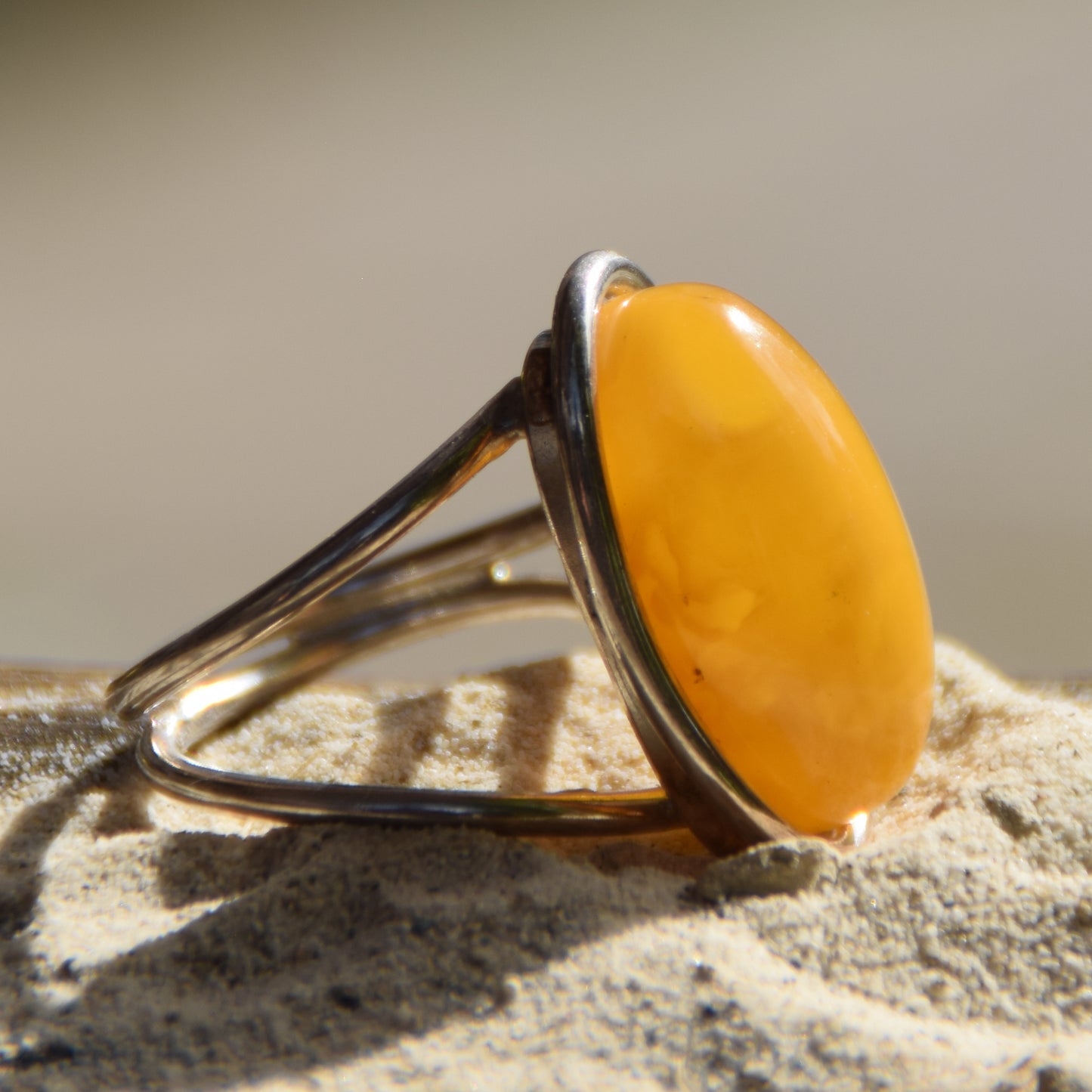 Large adjustable ring made with natural Imperial Amber and 925 Silver, MJ Baltica, BP109