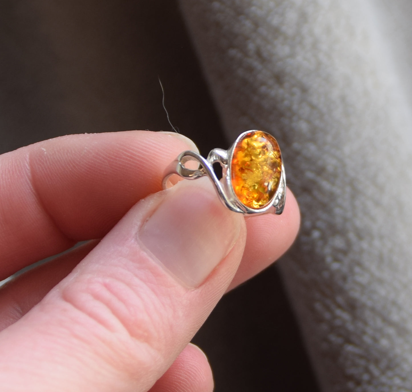 MJ Baltica, ring, natural Baltic Amber, 925 Silver, handcrafted, oval, luminous, delicate, BP119