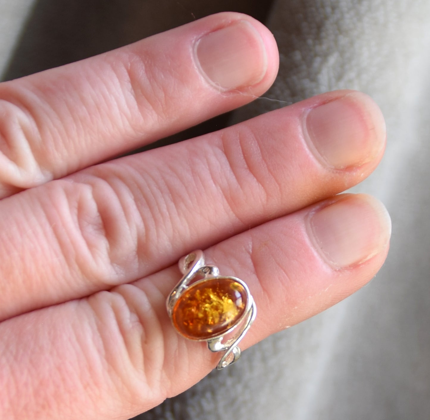 MJ Baltica, ring, natural Baltic Amber, 925 Silver, handcrafted, oval, luminous, delicate, BP119