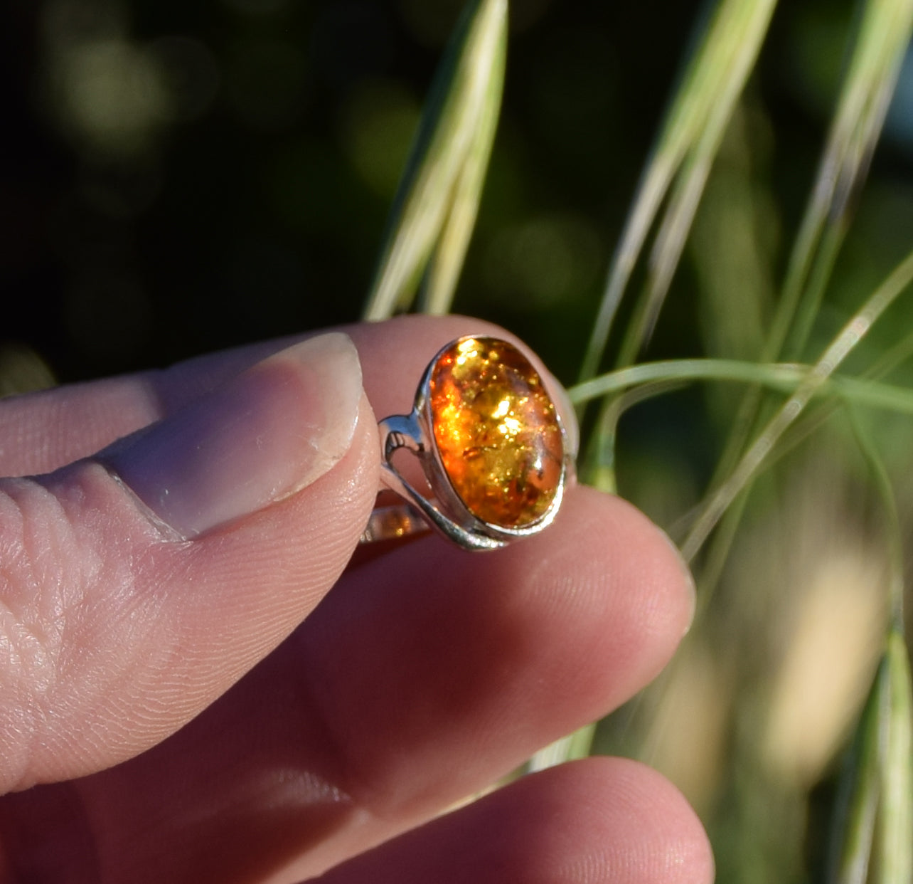 MJ Baltica, ring, natural Baltic Amber, 925 Silver, handcrafted, oval, luminous, delicate, BP119