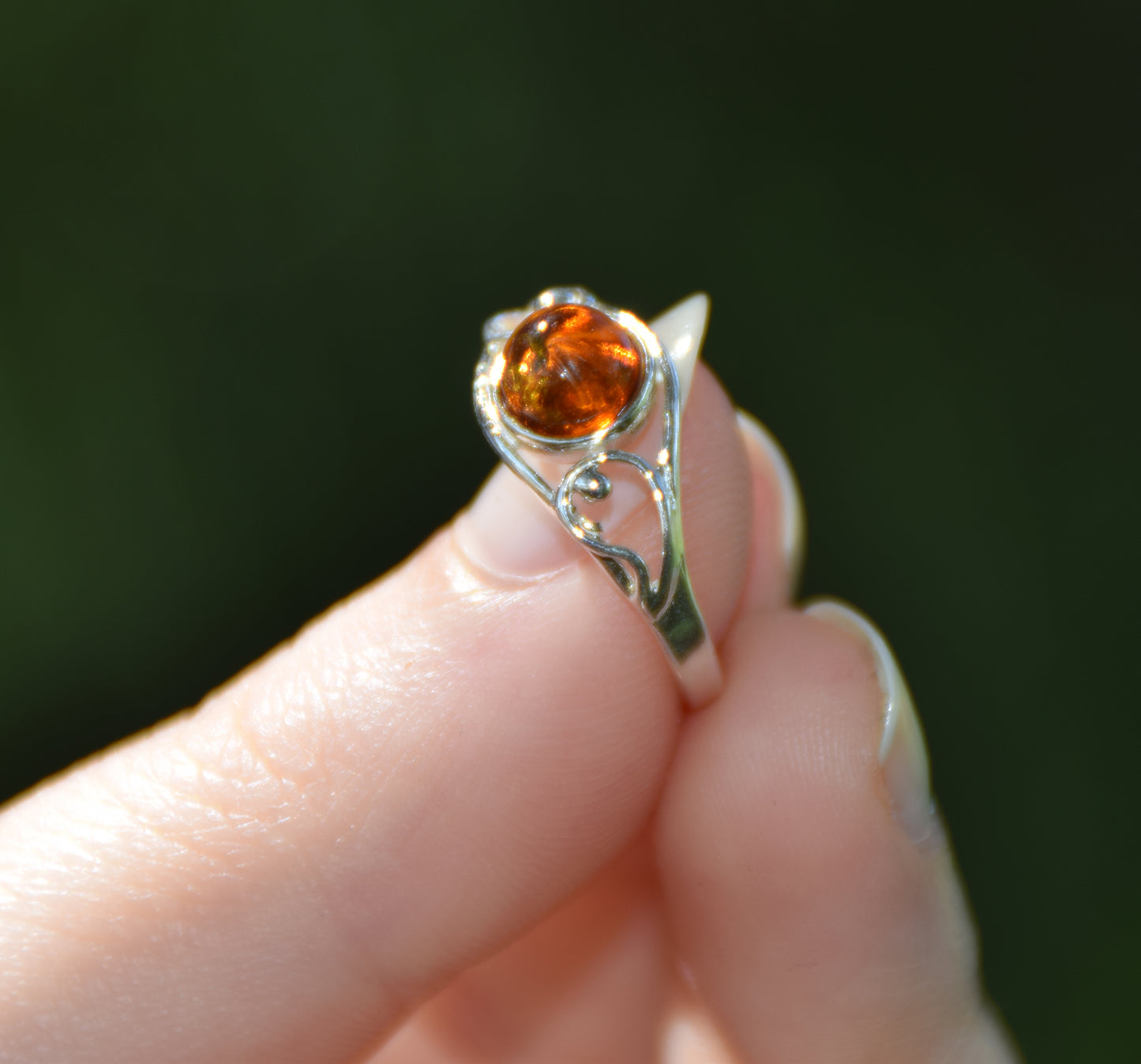 MJ Baltica, ring, natural Baltic Amber, 925 Silver, handcrafted, oval, luminous, delicate, BP121