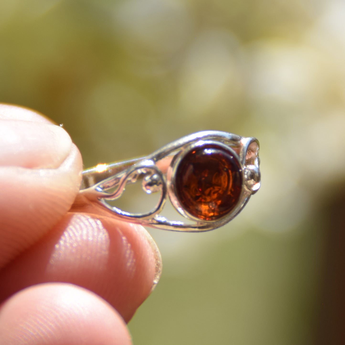 Delicate band ring in cognac-colored natural Amber and 925 Silver, MJ Baltica, BP121